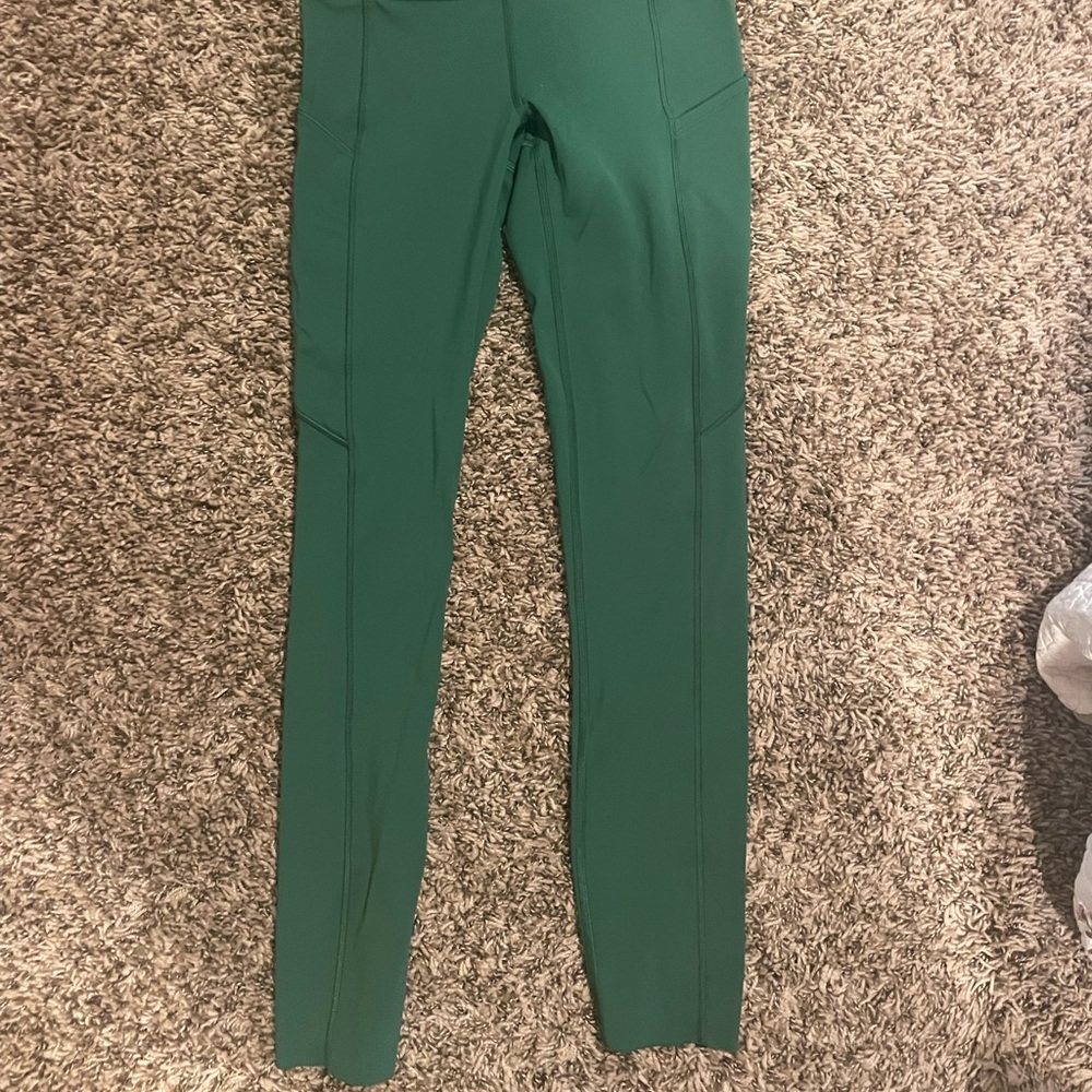 Lululemon Fast and free 23”